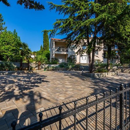 Apartment Nada 2 Малинска Екстериор снимка