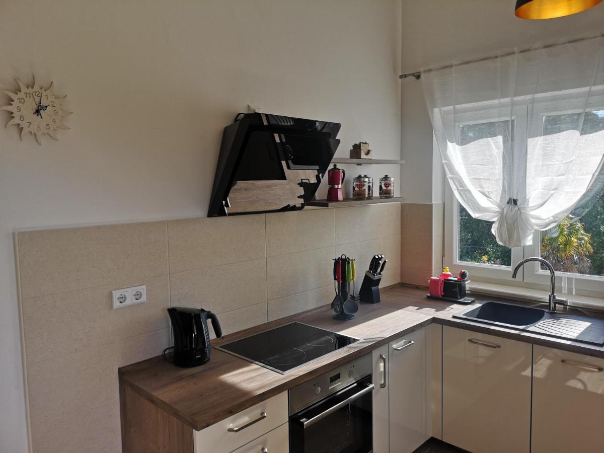 Apartment Nada 2 Малинска Екстериор снимка